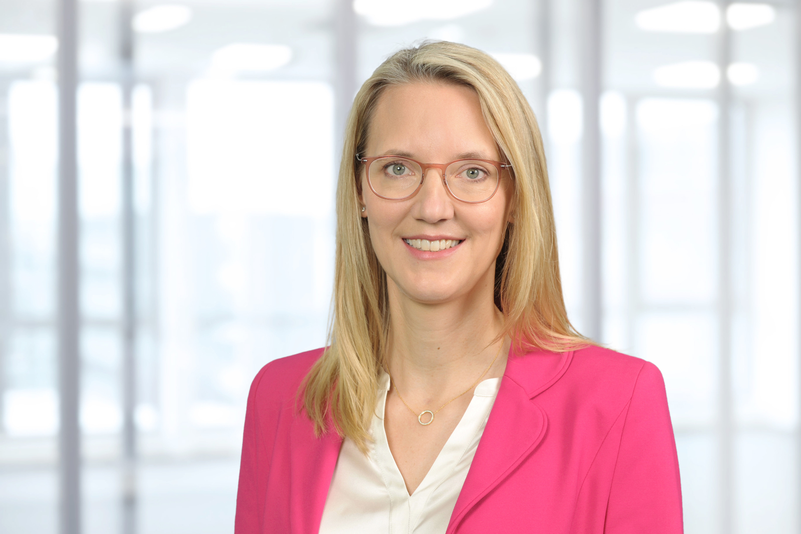 Katja Wünschel | Chief Executive Officer (CEO) RWE Renewables Europe & Australia GmbH